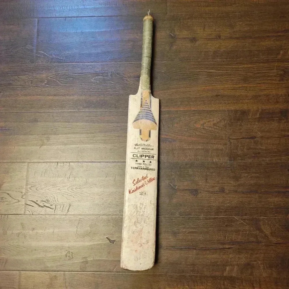 Vintage Clipper Ajit Wadekar Cricket Bat India Hand Rolled Willow Size 4 Antique - Picture 1 of 8